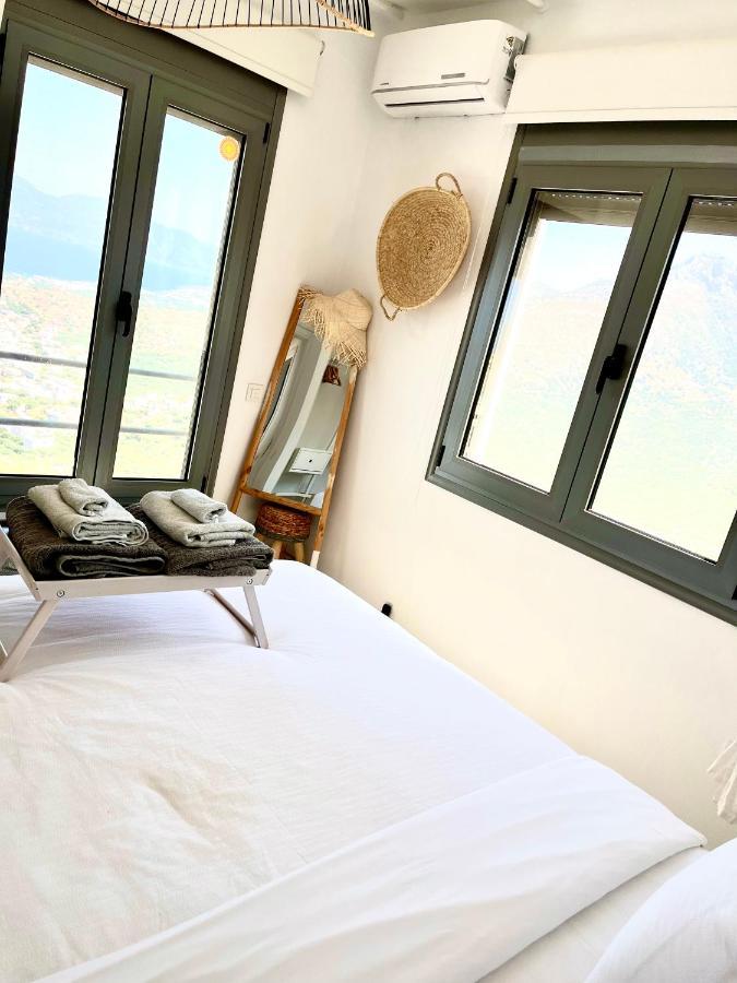 Villa Estée, luxury villa with private infinity pool&jacuzzi Elounda Exterior foto