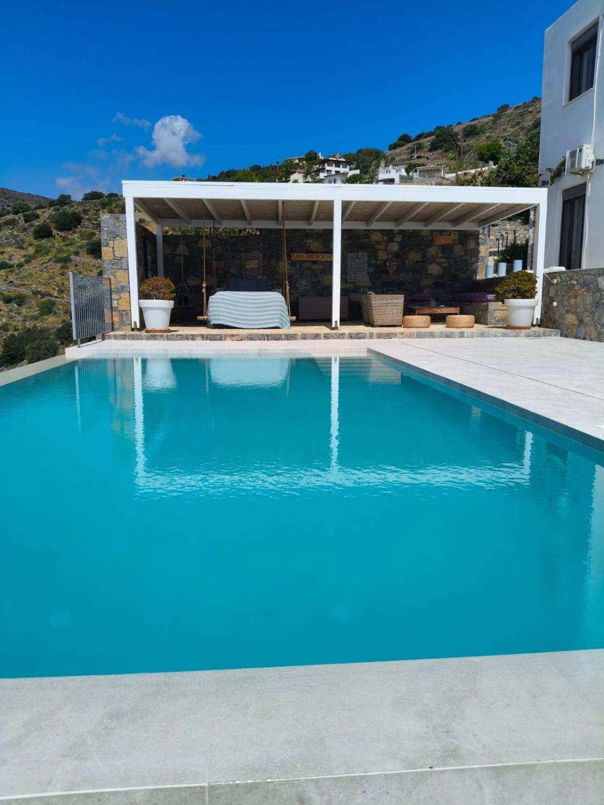 Villa Estée, luxury villa with private infinity pool&jacuzzi Elounda Exterior foto