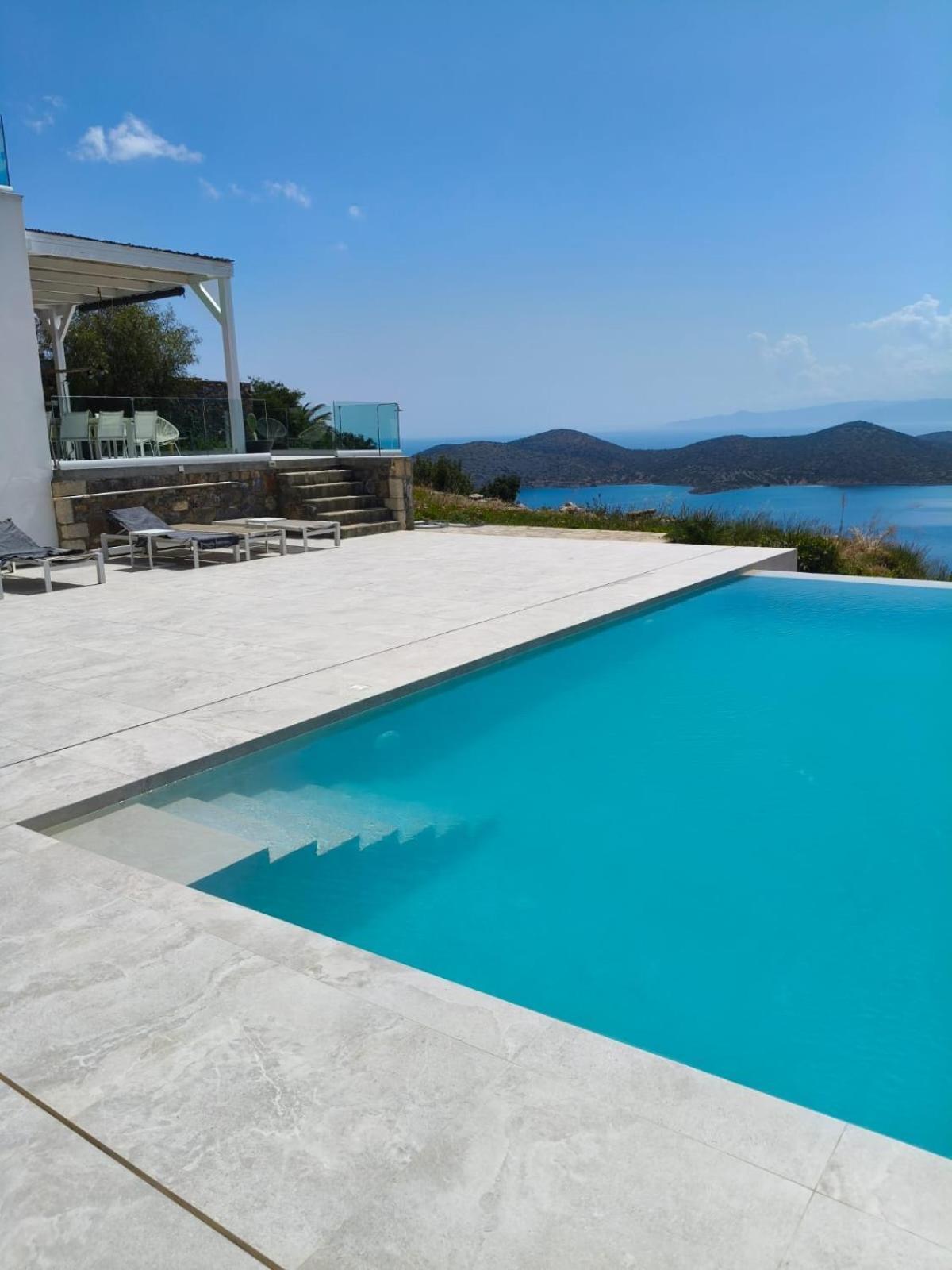 Villa Estée, luxury villa with private infinity pool&jacuzzi Elounda Exterior foto