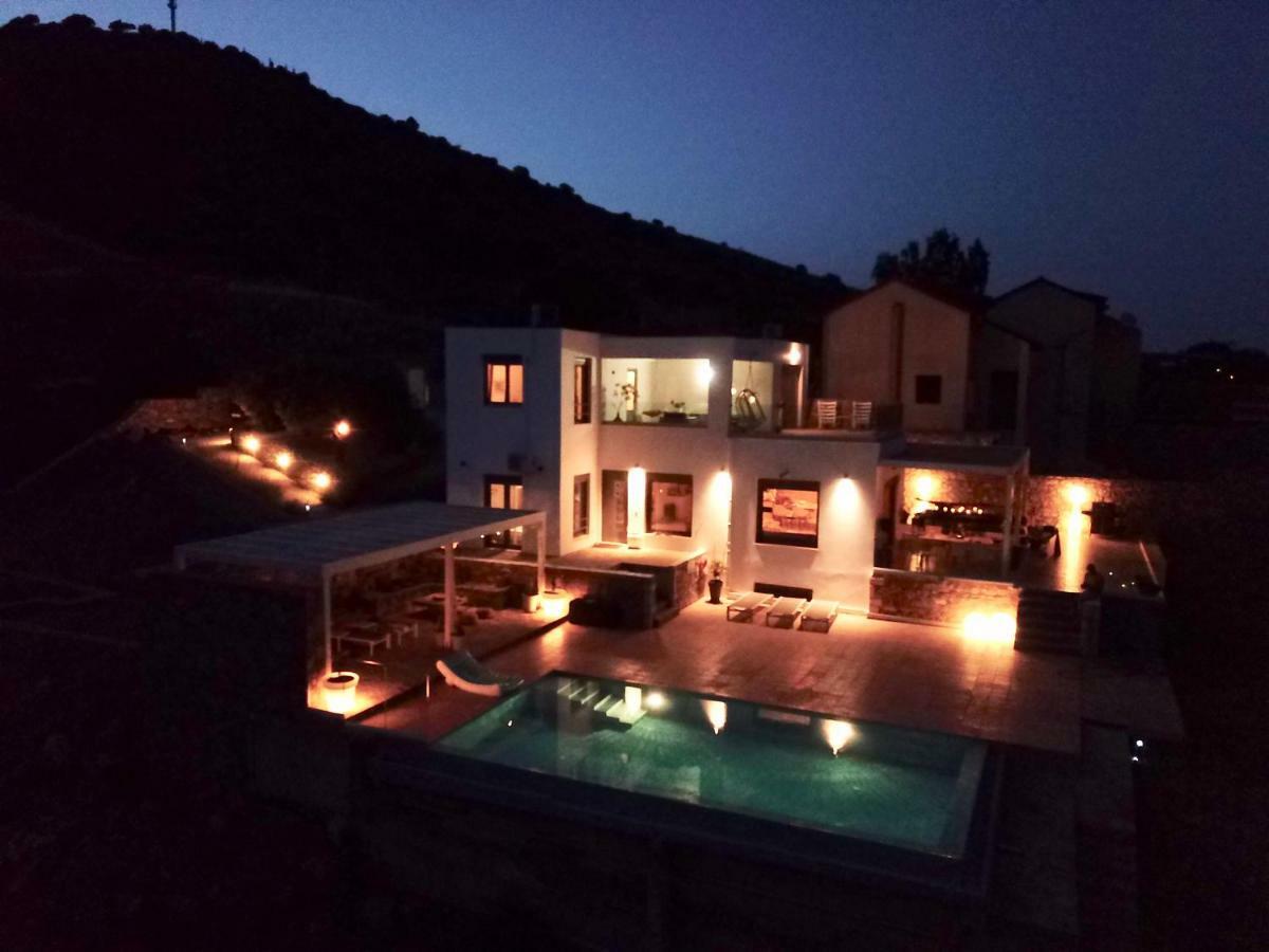 Villa Estée, luxury villa with private infinity pool&jacuzzi Elounda Exterior foto